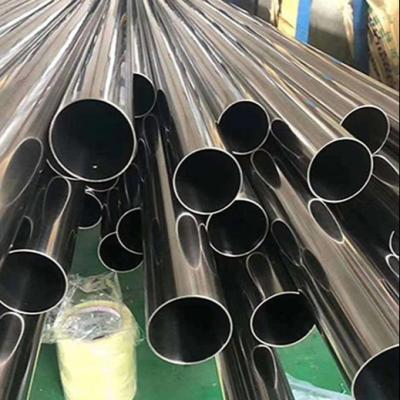 Chine Épaisseur ronde laminée à chaud du tube 0.8mm d'acier inoxydable de solides solubles 304 pour la décoration à vendre