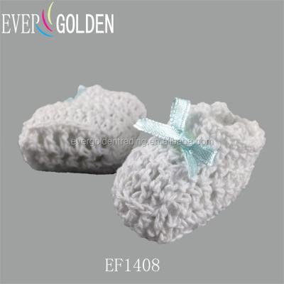 China Handmade Mini Crochet Shoes For Baby Boy Baby Shower Party Favor Decorations Baptism Elegant Favor Gifts Favors Decoration for sale