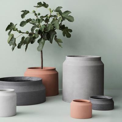 China CLASSIC Nordic Big Plant Pots Fiberglass Concrete Large Garden Style Flower Pots Cement Planter Pot for sale