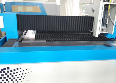 China Automatic CNC Fiber Laser Cutting Machine With Neat / Smooth Cutting Edges for sale