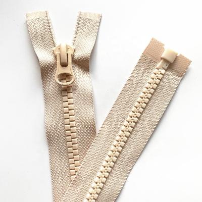 China Durable High Quality Plastic Zipper #8 Custom Adjusted Open Teeth Resin Zipper For Jackets Clothes for sale