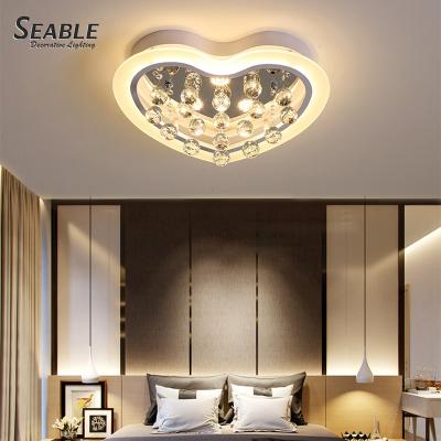 China Factory Outlet Sale Outdoor Mounted Creative Decorative K9 Crystal Heart Shape Ceiling Light for sale