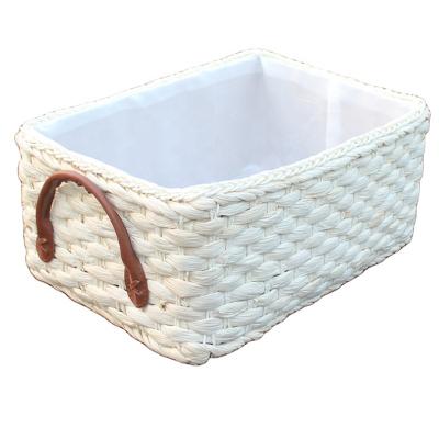 China Viable Wholesale Classics Handwoven Corn Husk Straw Storage Basket for sale