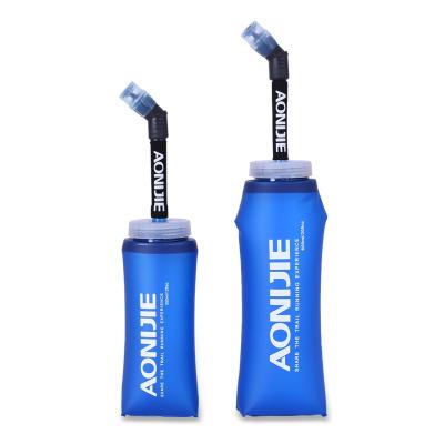 China High Quality Collapsible Sports Water Bag Ultraflask Hydration Soft Water Bottle With Bite Valve For Running Marathon AONIJIE SD13 for sale