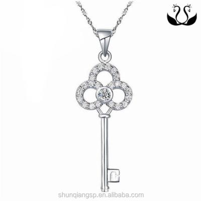 China Silver Factory Direct Korean 925 Silver Crystal Key Pendant Jewelry for sale