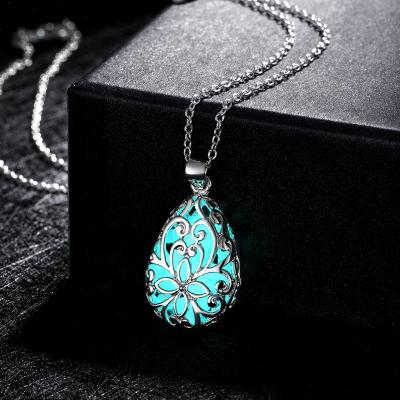 China Cute Fluorescent Water Drop Cavity Pendant Glowing Stone Pendant Necklace Glowing Stone Glow In The Dark Necklace for sale