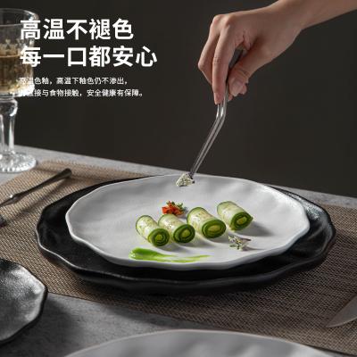 China Wholesale Contemporary Western Dish Household Tableware Black And White Frosted Ceramic Advanced Creative Sense Lace Dish Salad Bowl for sale