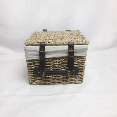 China Stocked Portable Picnic Basket With Leather Loops for sale