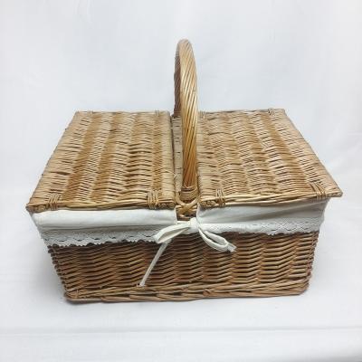 China Portable Wicker Woven Picnic Stocked Baskets For Outdoor Outings for sale