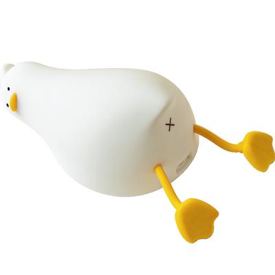 China Classroom New Silicone Duck Lamp LED Children's Bedside Patting Night Light Lamp for sale