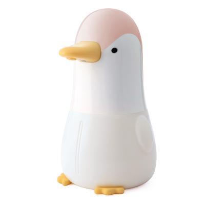 China New Foam Soap Dispenser Penguin Bubble Soap Dispenser Shaped Infrared Induction Foam Automatic Liquid Soap Dispenser For Kids for sale