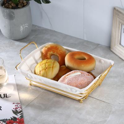 China Viable Gold Organizer Picnic Basket Sliver Metal Iron Bread Storage Wicket Basket Kitchen Food Fruit Wire Container for sale