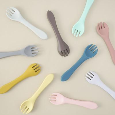 China Baby BPA Free Silicone Lower Price Feeding Set Portable Baby Silicone Fork Spoon Baby Food Grade Silicone Training Set for sale