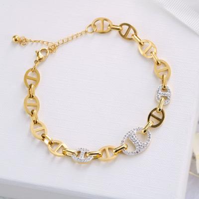 China High Quallity French Fashion Trend Thick Chain Bracelet Personality Fashion Ladies Bracelet for sale