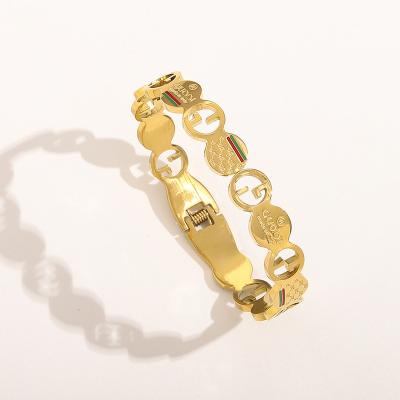 China New Niche Comfort Fit Design All-match Bracelet Gold Fashion Lightweight Luxury Thick Bracelet for sale