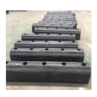 China Eco-Friendly D-Type Rubber Fenders for Efficient Impact Absorption for sale