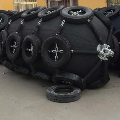 China Drijvend Pneumatisch Rubberstootkussen Te koop