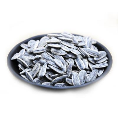 China Natural Chinese Sunflower Seeds Stripe Melon Seeds Black Pecan Flavored Melon Seeds 106g for sale