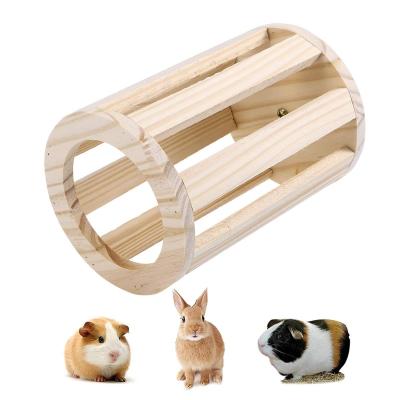 China Breathable Wholesale Solid Wood Straw Rack Barrel Pig Rabbit Cage Dutch Wooden Feeder for sale