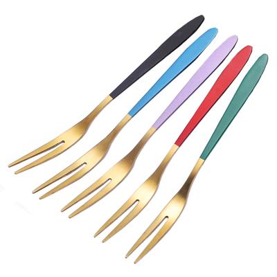 China Sustainable Reusable Stainless Steel Fruit Fork For Wedding Party Dessert Fork With Colorful Handle for sale