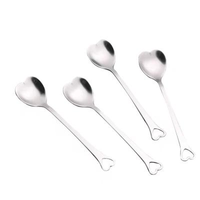 China Beautiful Viable Stainless Steel Spoon Heart Shaped Tea Spoon Tea Spoon For Gift Home Wedding for sale