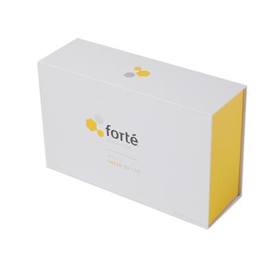 China Recyclable Customize Printing Cardboard Flip Top Packaging Boxes With Magnetic for sale