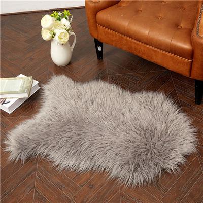 China Toy Wholesale Blanket China Home Textiles Luxury Embossed Faux Fur Throw Blanket For Sofa for sale