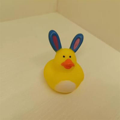 China Squeeze-sounding Dabbling Toy Colorful Bulk Baby Bath Swimming Toy PVC Rubber Duck Squeaky for sale