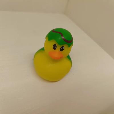 China Squeeze-sounding Dabbling Toy Wholesale Children Animal Bath Toys Plastic PVC Small Duck Bath Toy In Bulk for sale