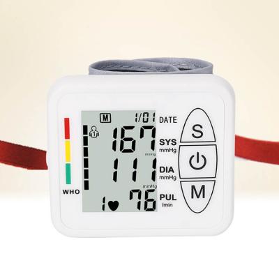 China 2 AAA Batteries Automatic Digital Wrist Blood Pressure Monitor Sphygmomanometer Electronic Cuff Tensiometro for sale