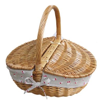 China YM-135101cheap viable empty bulk oval wicker picnic basket with lid and handle for sale