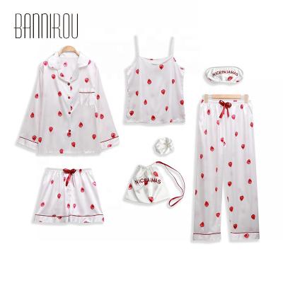 China QUICK DRY Sleepwear For Women 7 Colors Silk M-XL Printing 3 Pcs Pajama Sets Women'S Pajama Set for sale