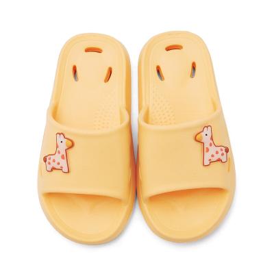 China Massage Flat Bedroom Flip Flop Children Bathroom Kids Cartoon Boys Girls Outdoor Unisex Fashion Soft Non-slip Popular Cute Slippers for sale