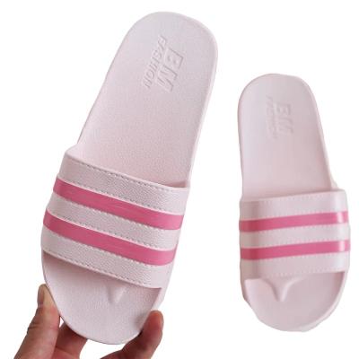 China Fashion Trend Couples Sandals Logo Printing High-Quality PVC Customized Design Flip Flops Factory Price 2020 Men Women Nice Slides for sale