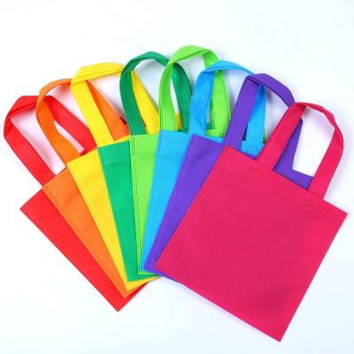 China Eco-Friendly Folding Factory Manufacture Various Shopping Bag The Nonwoven Bags for sale