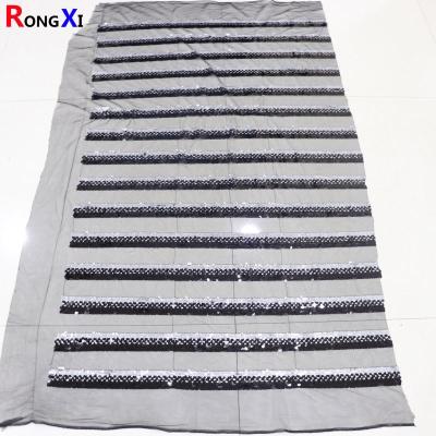 Китай RXF1135 Embroidered Reversible Sequin Fabric Customizable Flame Retardant продается