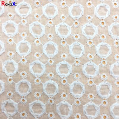 China RXF0473 Polished Embroidery Cotton Fabric Waterproof Anti-Static Anti-UV Shrink-Resistant for sale