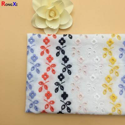 China RXF0437 Embroidered Lightweight Cotton Fabric Anti-Static Anti-UV Tear-Resistant for sale