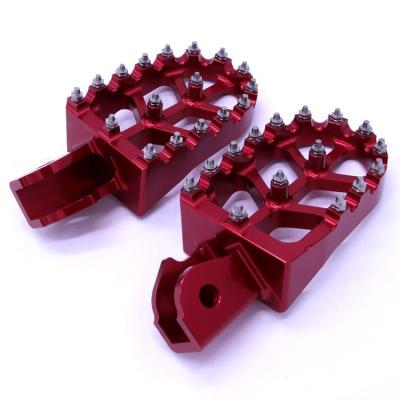 China Red Logo Customized Logo CNC Aluminum Alloy Dirt Bike Foot Pegs for Honda CRF230F for sale