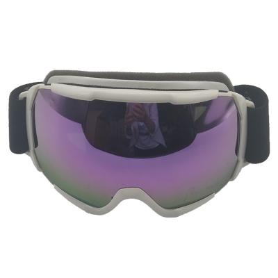 China CE EN174/ISO 9001 2008 Certified Polycarbonate Ski Goggles for Kids UV400 Polarized for sale