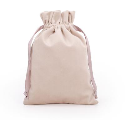 China Velvet Velvet Drawstring Gift Bag for Christmas and Valentine's Day for sale