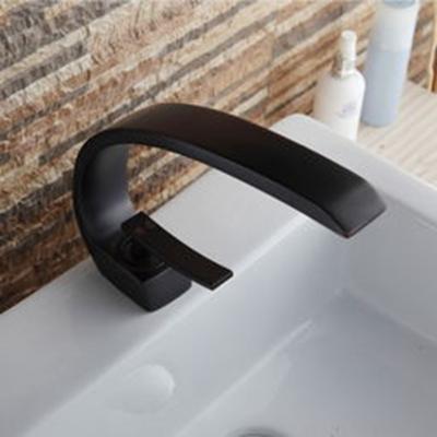 China New Brass Body Faucets Basin Faucet Brass Body Metered Ceramic Surface OEM Style for sale