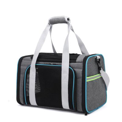 China 2021 New Design Custom Breathable Pet Carrier Large Stored Bag Airline Approved Portable Cat Dog Pet Travel Bag With Two Size for sale