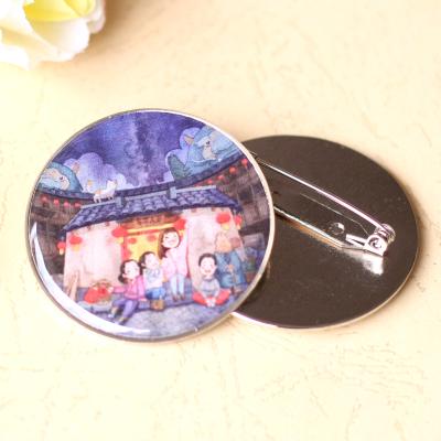 China 3D Round Shape Epoxy CMYK Metal Printing Logo Pin Badge for sale