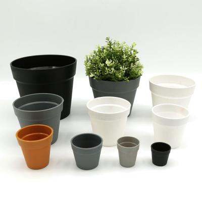 China Yicai Hot Selling Multi Size Plant Pots Plastic Decoration Indoor Minimalist Flower Pot Bump-resistant for sale