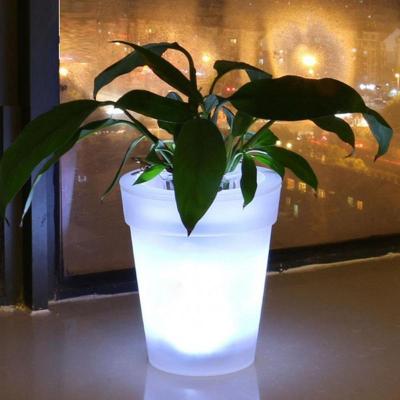 China Environmental Solar Power Lighting Flowerpot Garden Landscape Lamp Bump-Resistant Lighting Flower Pot Outdoor Yard LED Landscape Light for sale