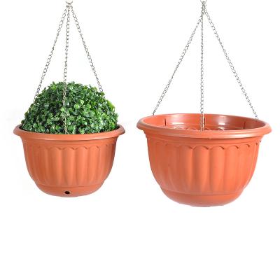 China Small Indoor Outdoor Plastic Round Flower Pots Bump-Resistant With Chain Holder Wall Plant Hanging Flower Pot for sale