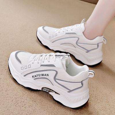 China Fashion Trend Wholesale zapatos de mujer Breathable walking style Girls sport women Casual Shoes for sale