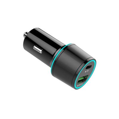 China UniversalÂ   Multifunctional Dual Port Fast Charging PD Type C QC 3.0 Car Charger For Mobile Phones for sale