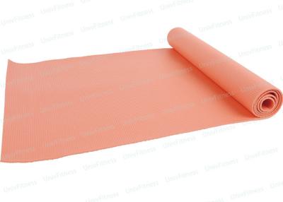 Chine Le tapis de yoga de PVC de Portable et les accessoires sûrs/yoga standard amortissent le tapis à vendre